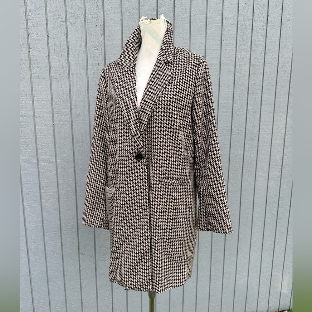 Sanctuary Taupe, Black and White Houndstooth Duster Coat